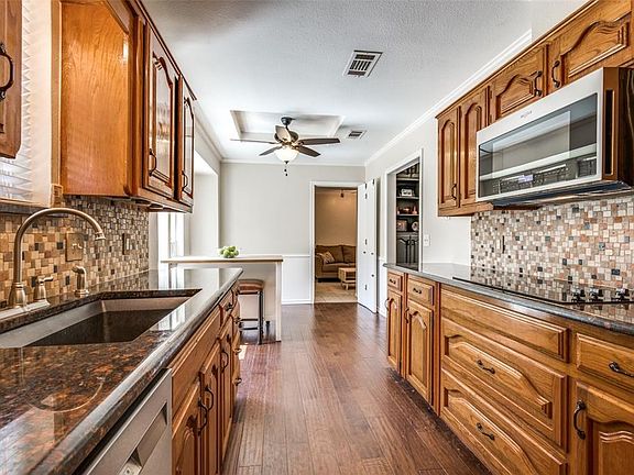 5th image of 314 Doubletree Dr