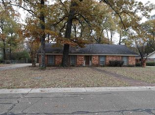 2014 Capella Dr, Bastrop, LA 71220