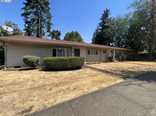 116 Centennial Blvd, Springfield, OR 97477