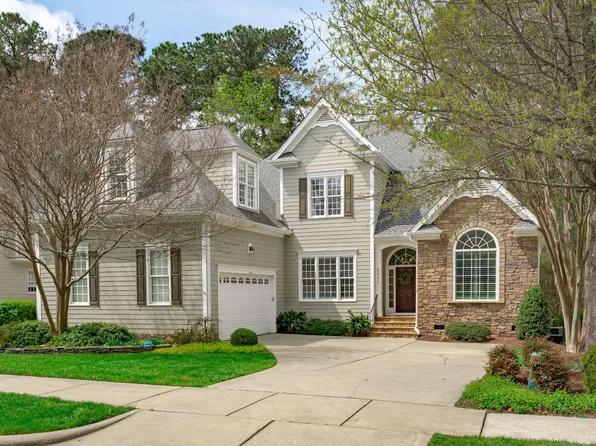 5410 Highcroft Dr, Cary, NC 27519