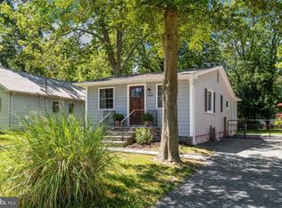 1669 Twickenham Rd, Pasadena, MD 21122