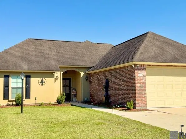 1416 S Sanctuary Ave, Gonzales, LA 70737