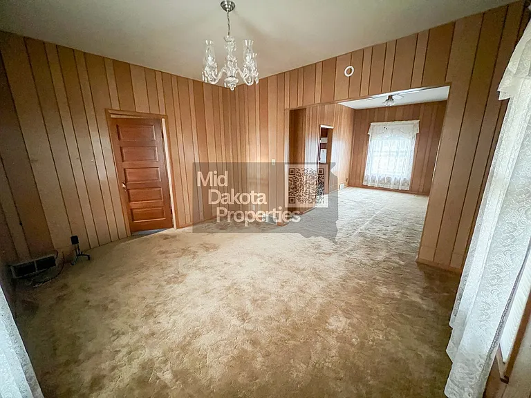 101 W Wisconsin St — Photo 6