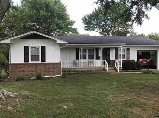 502 Fairlane Dr, Greenfield, TN 38230