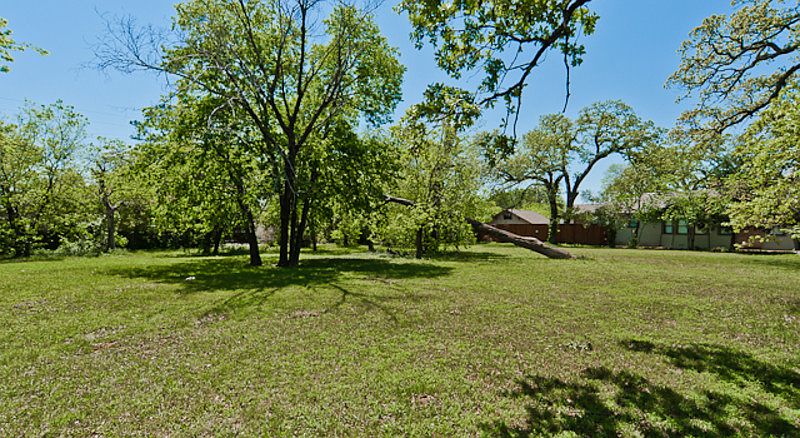 1st image of 2524 South Blvd
