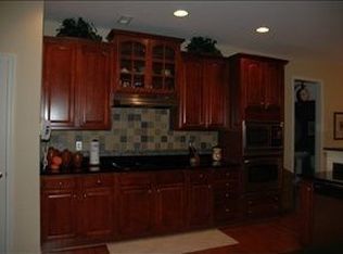 201 Amberleaf Way, Simpsonville, SC 29681