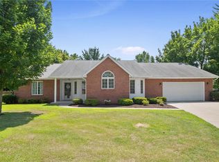 120 Jardin Ct, Swansea, IL