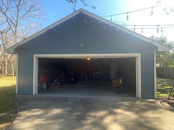 3rd image of 317 E Wilkins St
