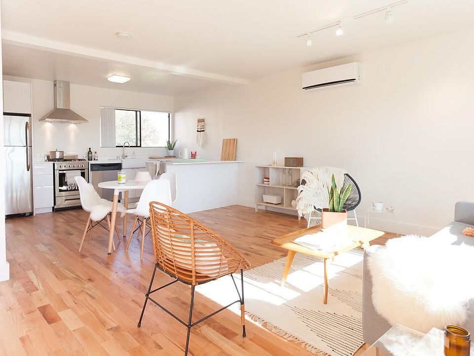 1st image of 5665 Fayette St APT 4