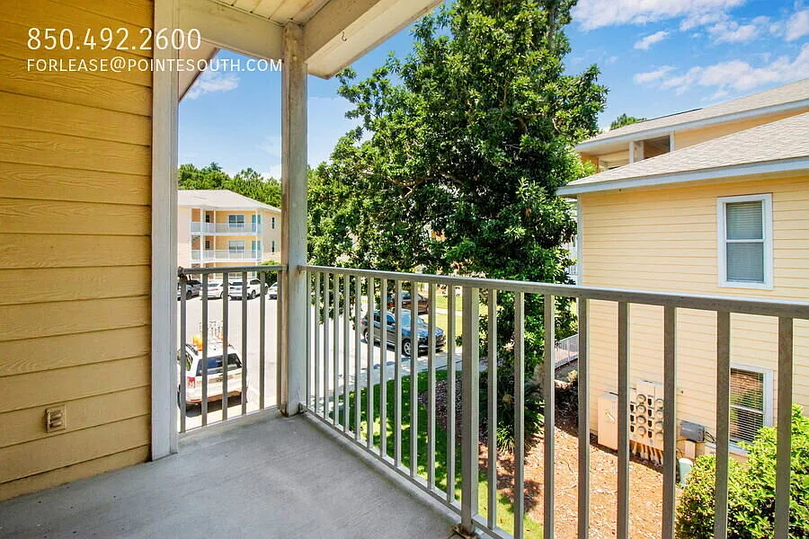200 Sandestin Ln — Photo 4