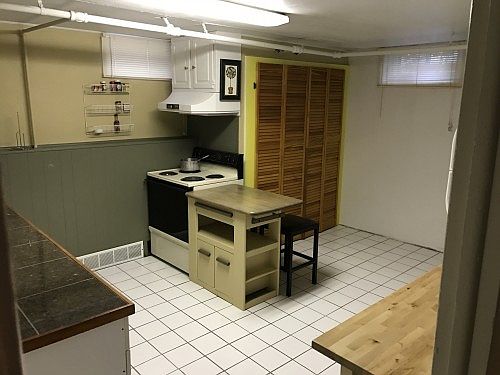 4th image of 1830 S Columbine St