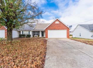 1056 Stonemark Trl, La Vergne, TN 37086