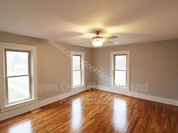 5th image of 1006 Runnion Ave #201