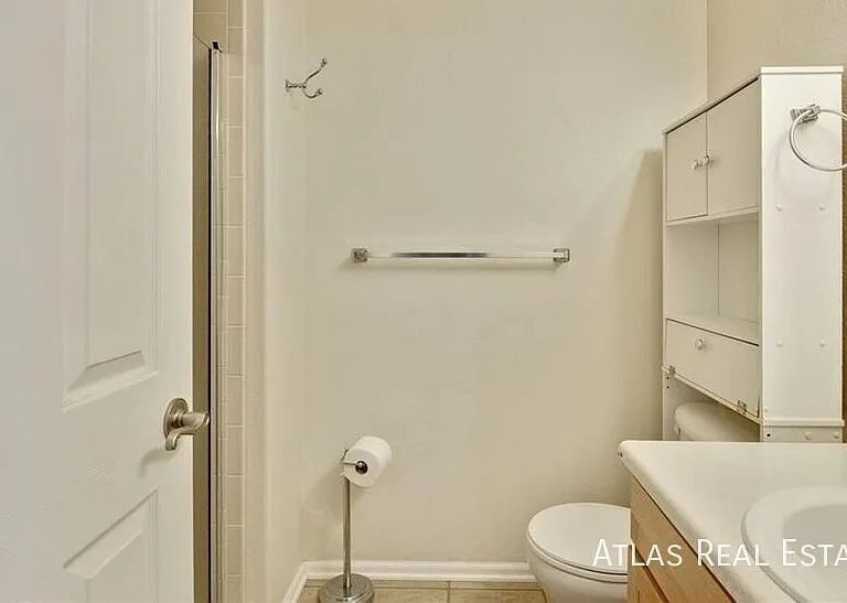 14296 Woodrock Path — Photo 5