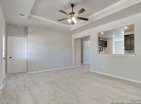 5th image of 3455 Avoca Dr