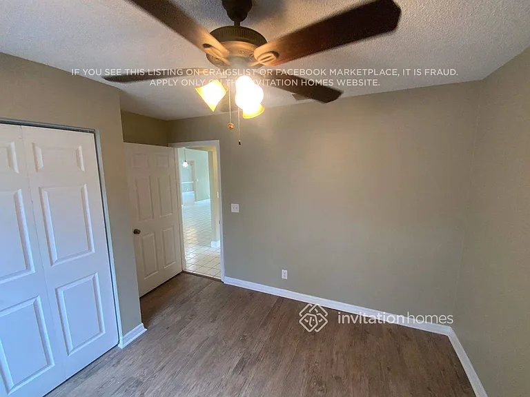 1320 SW 18th St — Photo 13