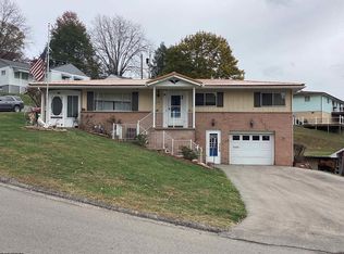 1133 Village Way, Fairmont, WV 26554