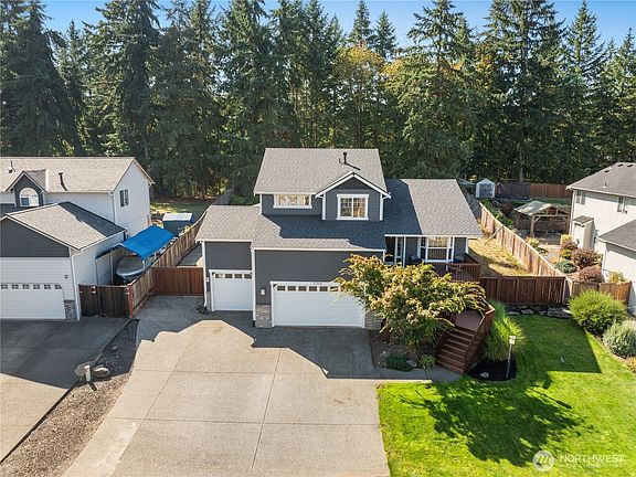 2nd image of 17106 116th Street E