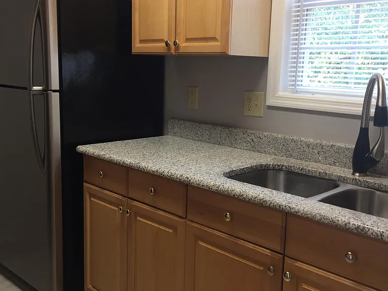 307 Walnut St — Photo 11