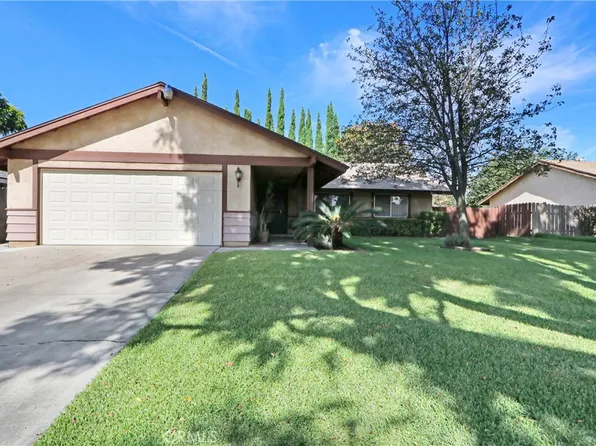 9136 Dumond Dr, Fontana, CA 92335