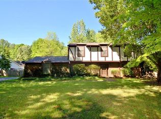 528 Ray West Dr, Kernersville, NC 27284