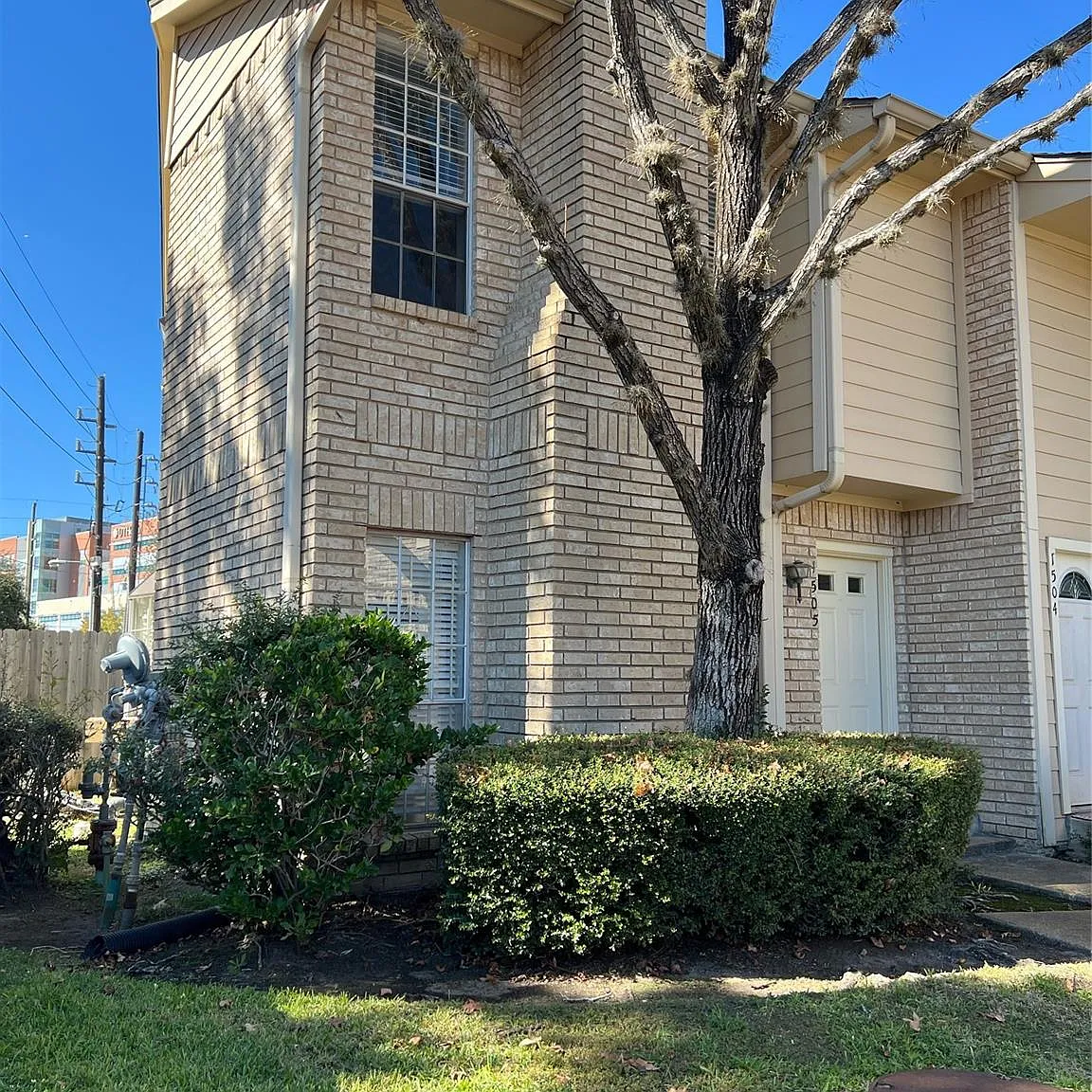 2 bed, 1.5 bath, 1104 sqft, $1,450 — Photo 1