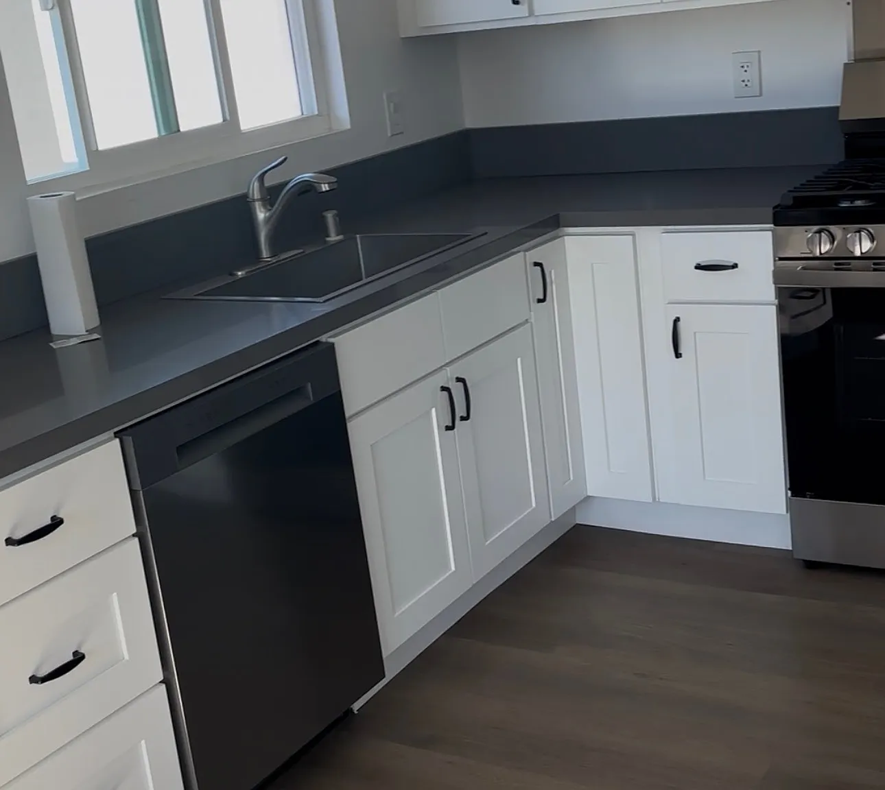 Tunstall Ln, Huntington Beach — Photo 1