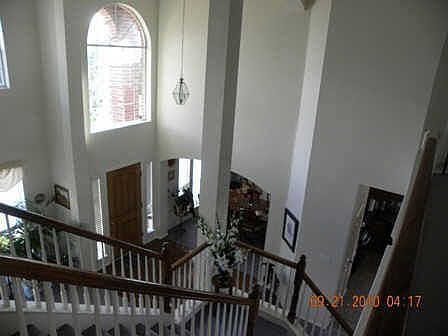 5th image of 532 Richmond Park Ln