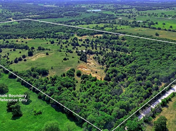 2118 Berry Rd, Forestburg, TX 76239