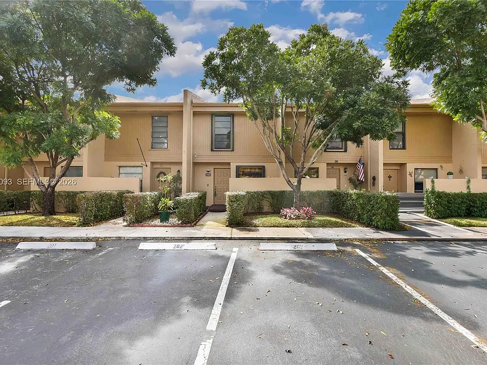 1440 NW 97th Ter #282