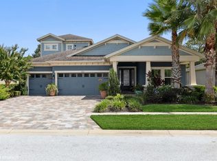 8436 Eagle Brook Dr, Land O Lakes, FL 34638