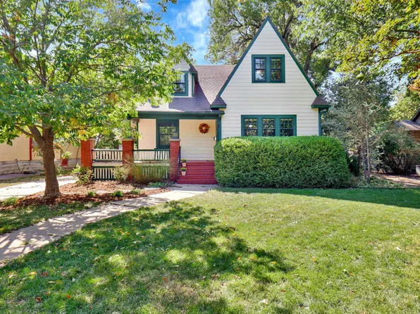 331 E 3rd St, Newton, KS 67114