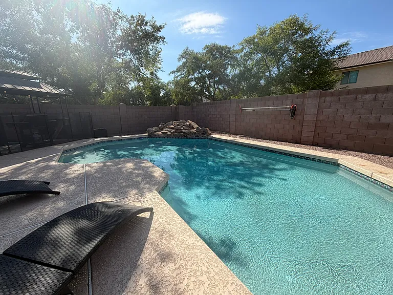 278 E Baylor Ln — Photo 38