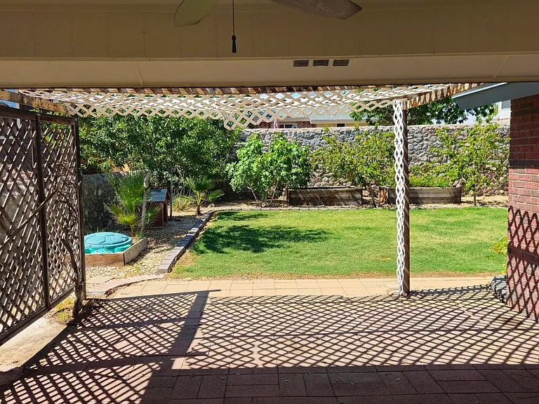 7337 Canyon Run Dr — Photo 11