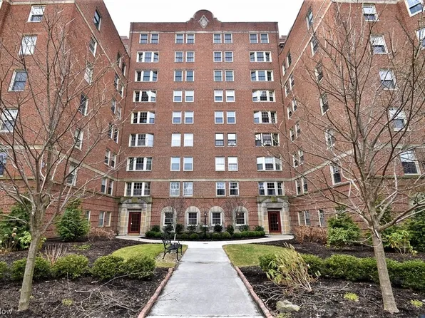 13610 Shaker Blvd, Cleveland, OH 44120