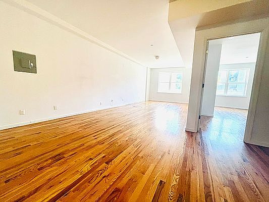 1st image of 937 Broadway #2