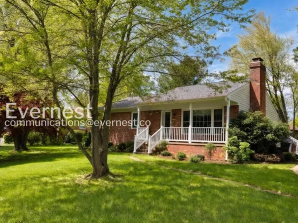 90 S Rogers St, Hamilton, VA 20158