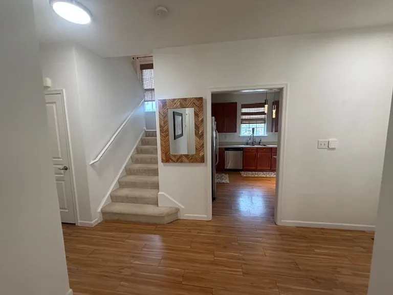 5301 Brinsley Ln — Photo 5