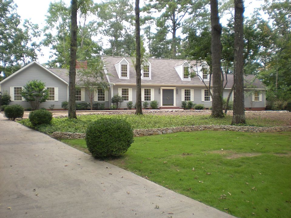 1st image of 618 Dogwood Cir