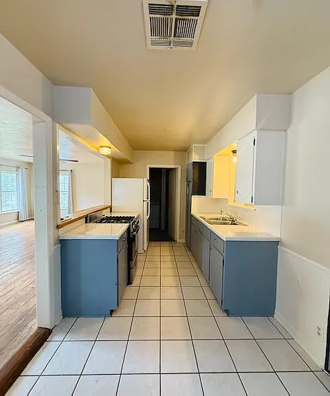 2705 Sherwood Ln — Photo 12