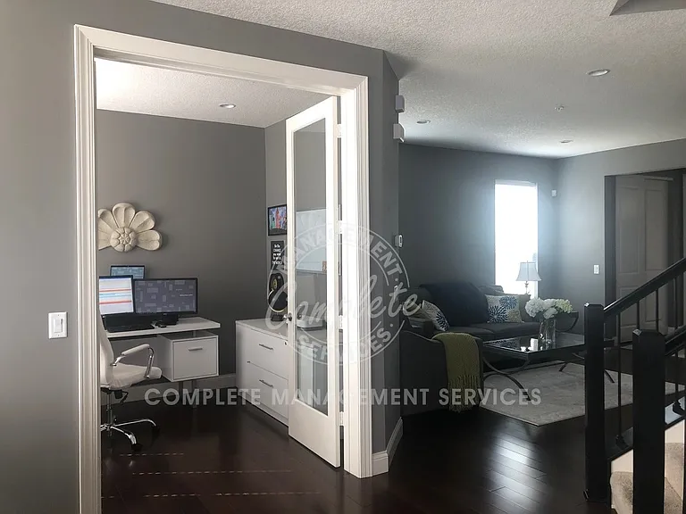 14367 Parkside Ct NW — Photo 4