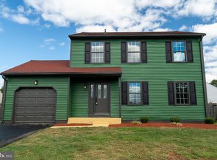 233 Romeo Dr, New Castle, DE 19720