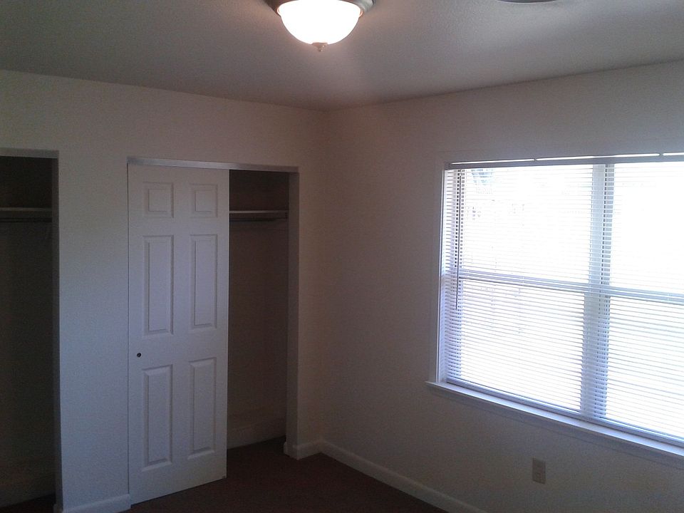 2nd image of 112 Maine Dr