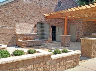 401-410 Ginger Bend Dr #410-104, Champaign, IL 61822