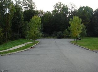 0 Oak Crest Dr, Hackettstown, NJ 07840
