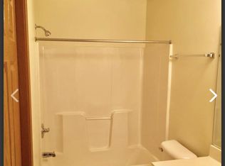 732 Ashworth Ln, Morgantown, WV 26508