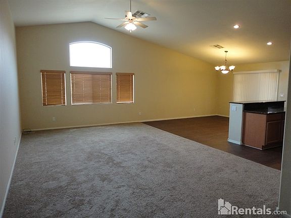 2nd image of 5804 Autumn Damask St