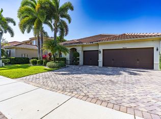 10551 Longleaf Ln, Wellington, FL 33414