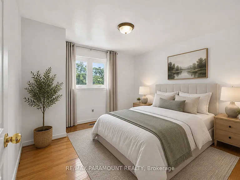 47 Cloverdale Dr — Photo 16