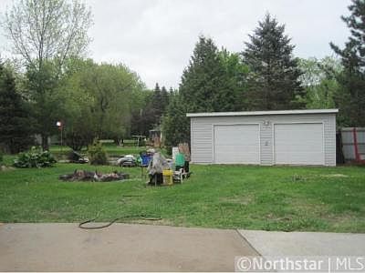 3rd image of 8418 Fawn Lake Dr NE
